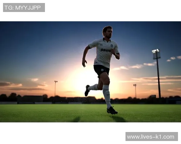 疯狂的足球宝贝带你领略激情四射的绿茵场魅力与青春活力的完美结合